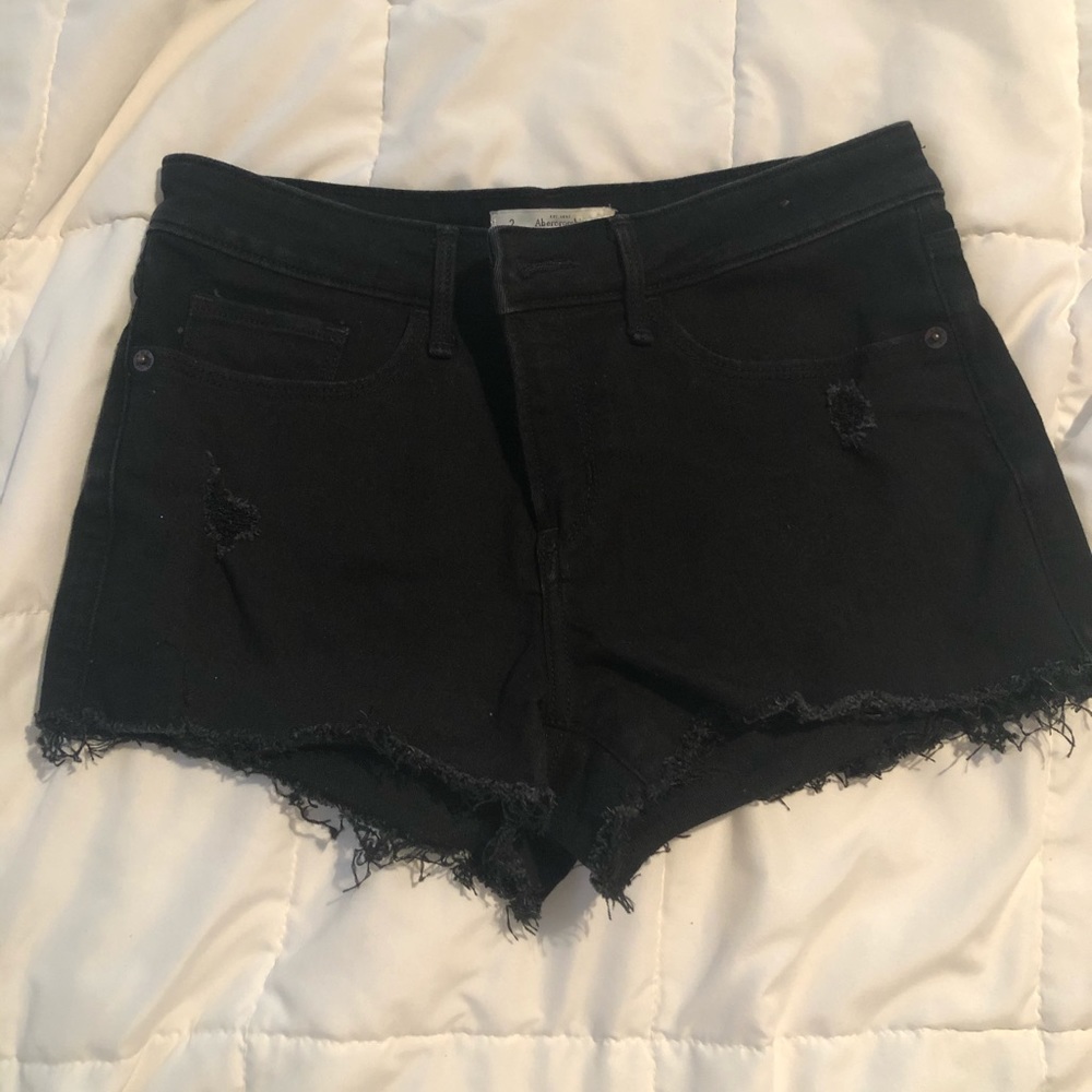 Sz 2 Black A&F Jean Frayed Shorts